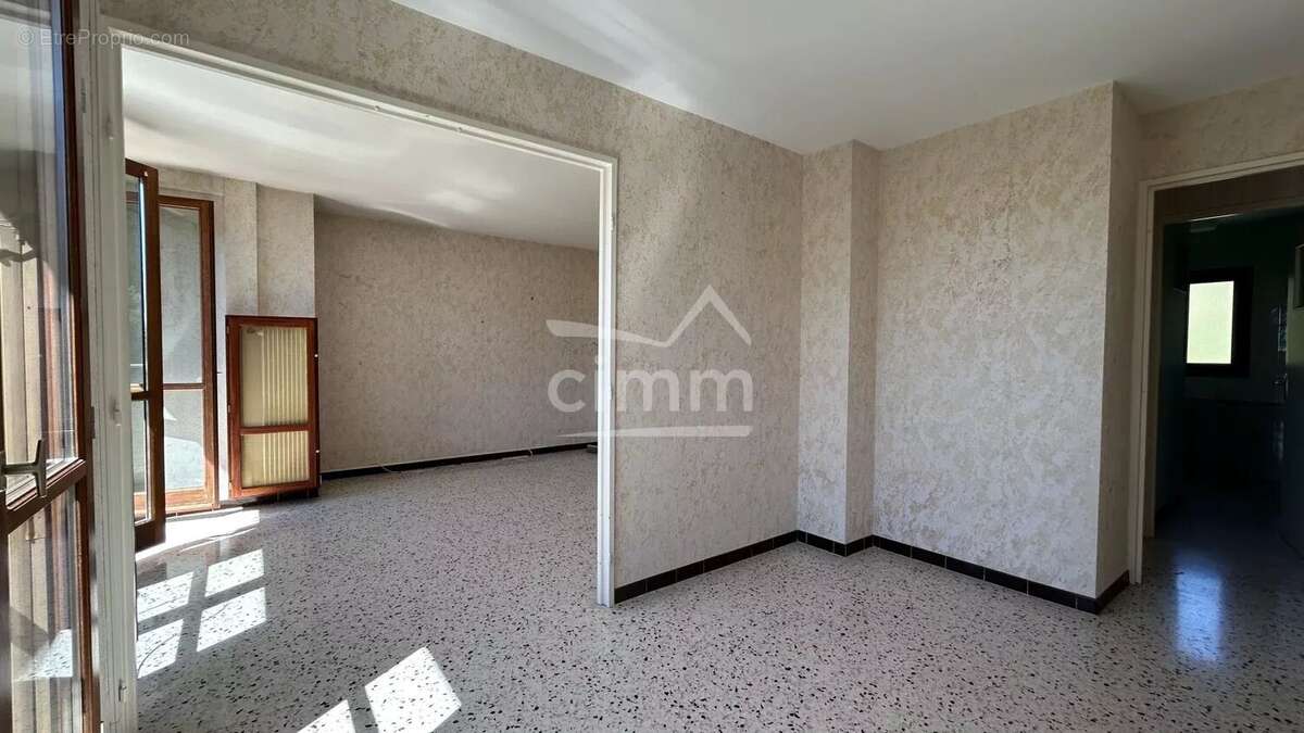 Appartement t4 avec garage - photo 8