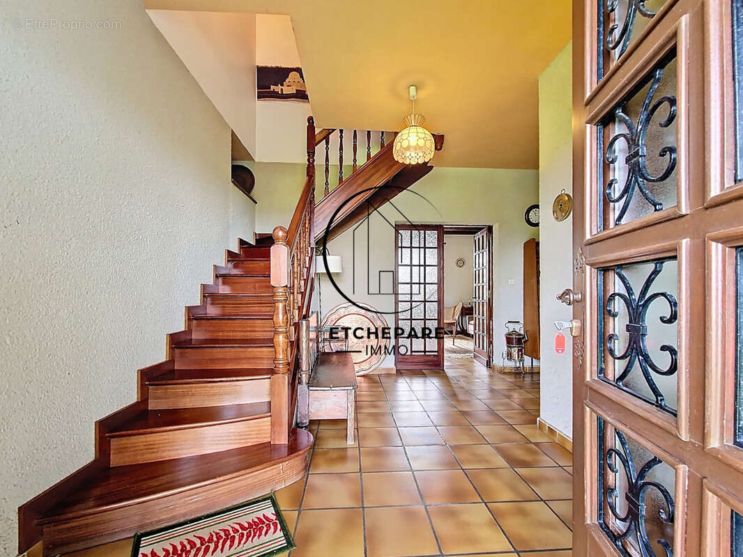 Maison à GUINARTHE-PARENTIES