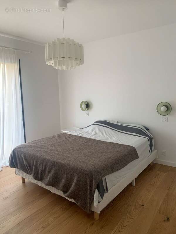 Photo 9 - Maison à SAINT-JULIEN-EN-BORN