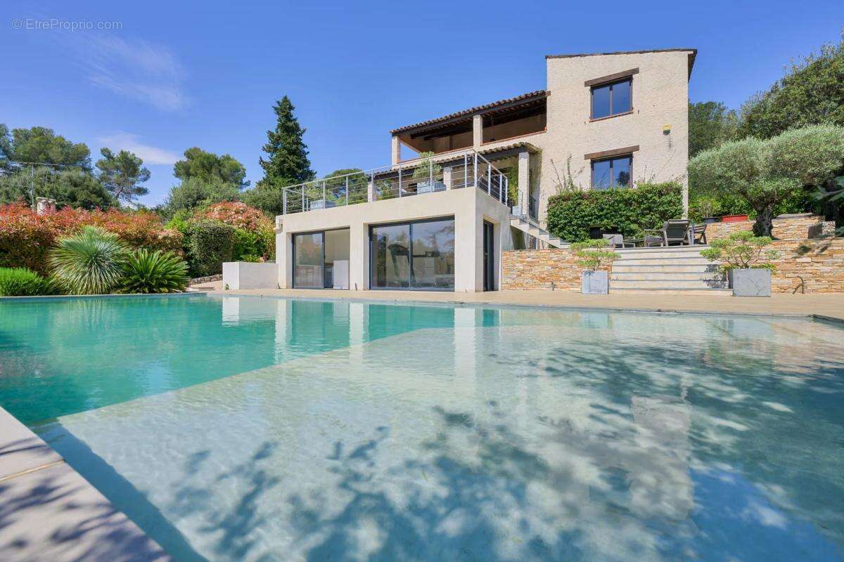 Maison à BIOT