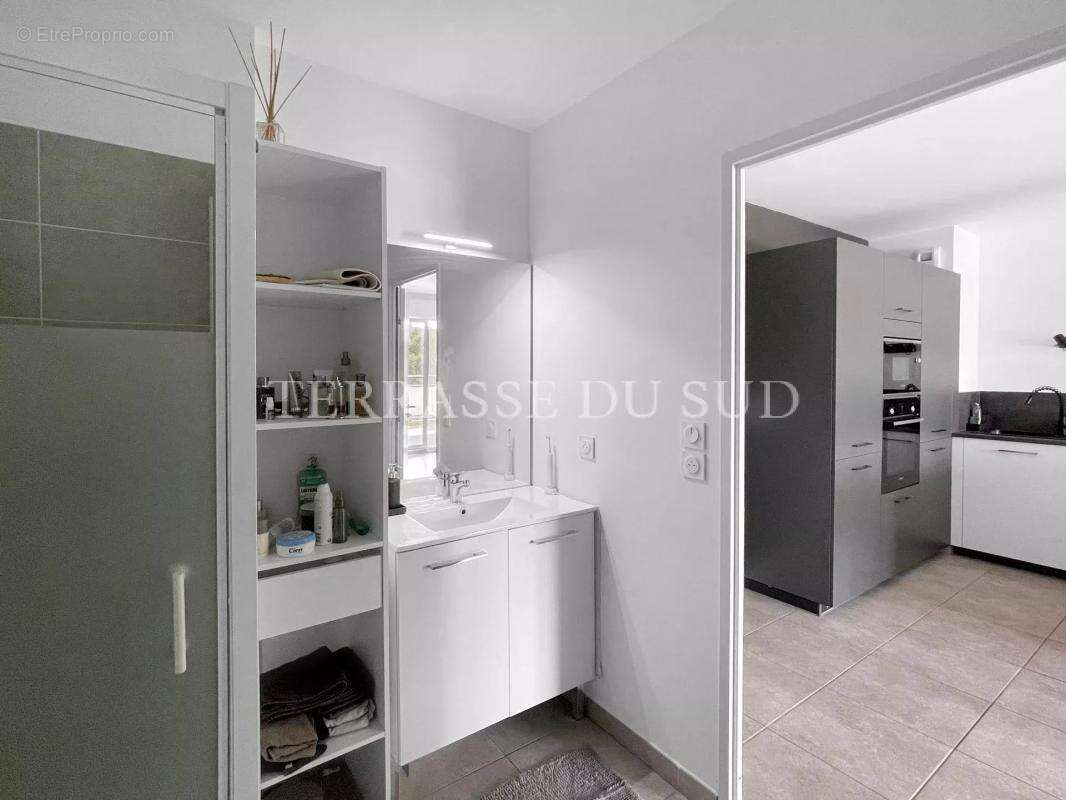 Appartement à MARSEILLE-13E