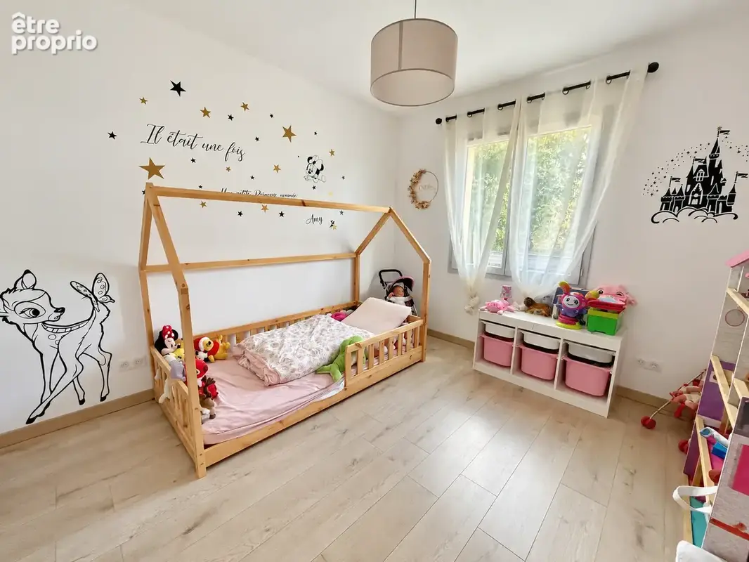 Villa de plain-pied de 2020   4 chambres, piscine et garage   DPE A - photo 9