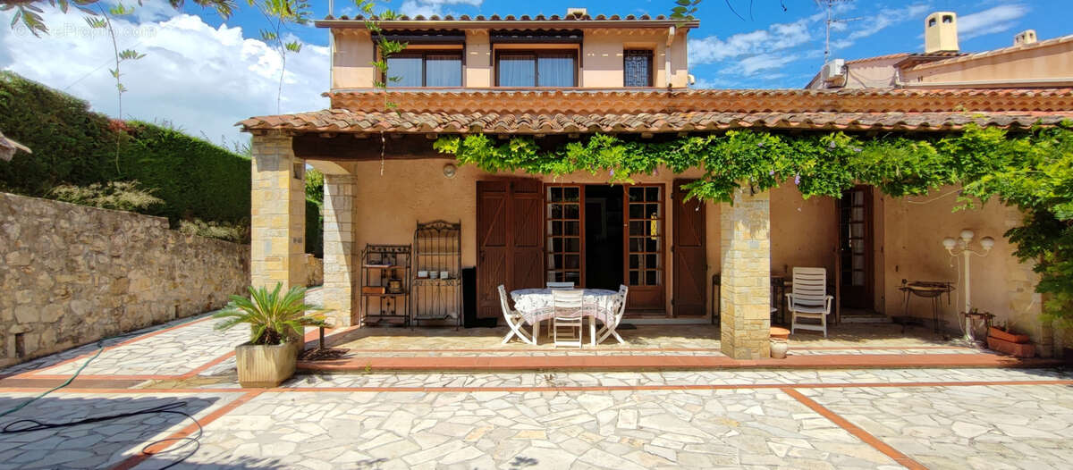 Maison à SANARY-SUR-MER