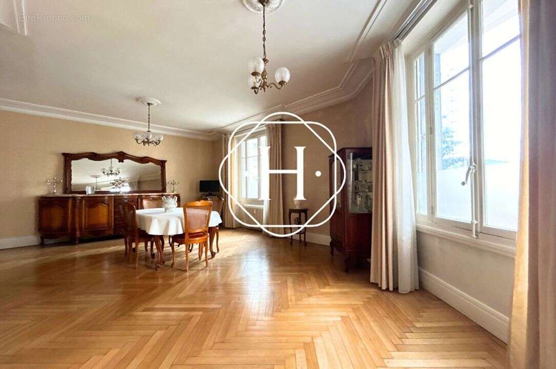 Appartement à LYON-7E
