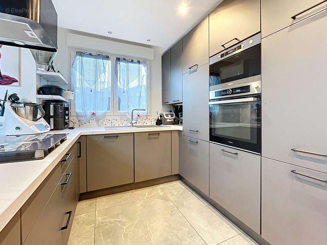 Appartement à ECHIROLLES