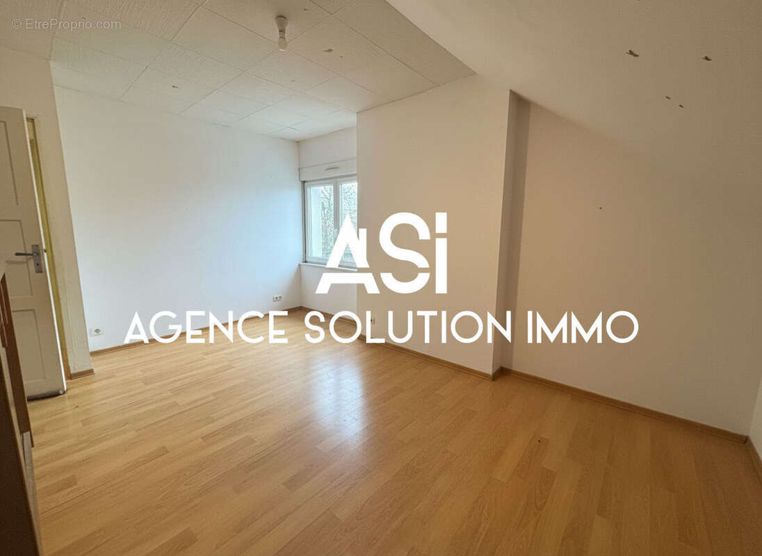 Maison de campagne - 4 chambres - Terrain de 1 422 m² - photo 7