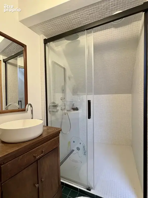 Paris 20e – metro pyrénées  charme sous les toits – duplex dernier étage - photo 10