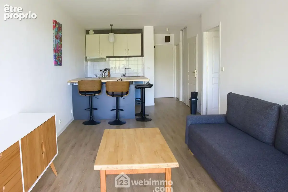 Appartement 2 pièces 42 m² à vendre à La Rochelle (17000) - photo 2