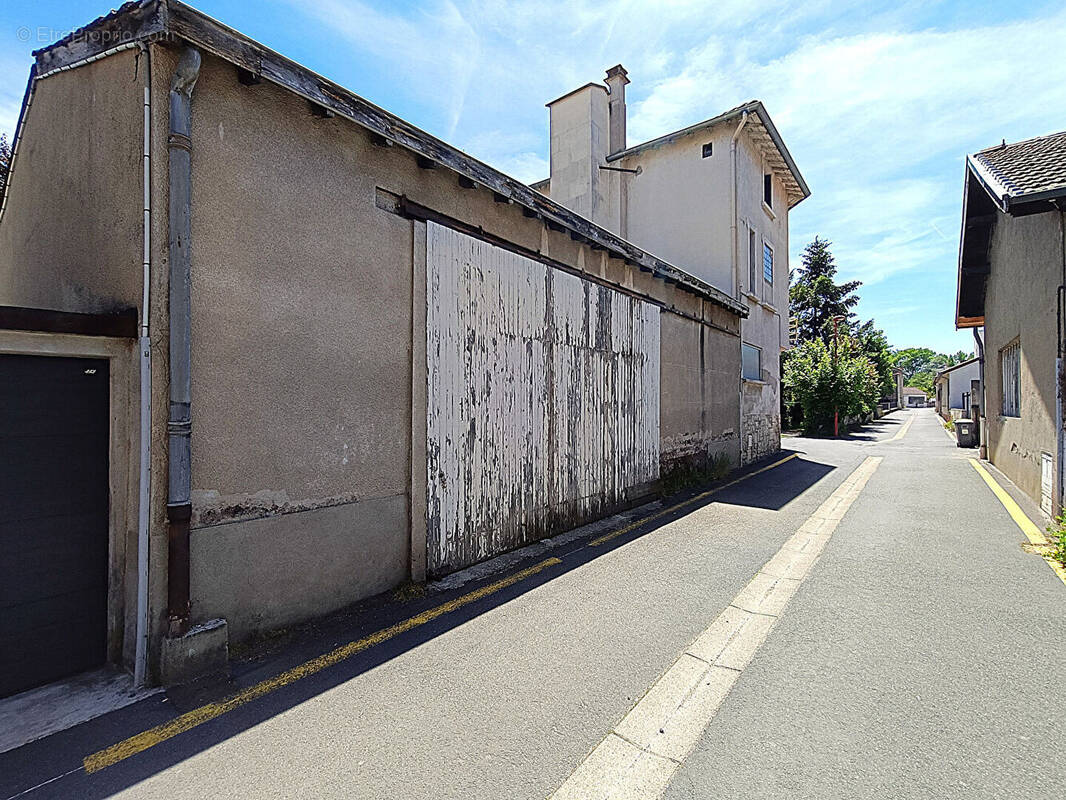 Commerce à CHADRAC
