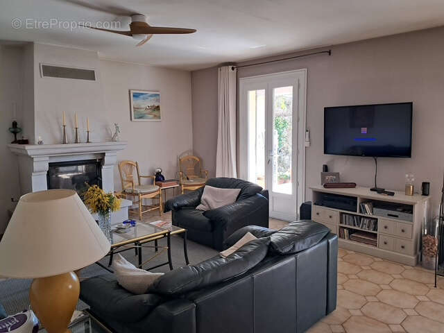 Maison à PERNES-LES-FONTAINES