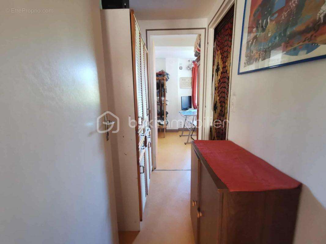 THOARD – Maison de village avec vue imprenable et fort potentiel locatif - photo 13