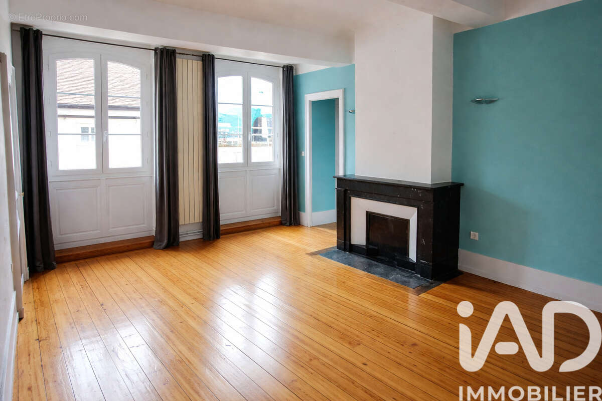 Photo 6 - Appartement à LONS-LE-SAUNIER