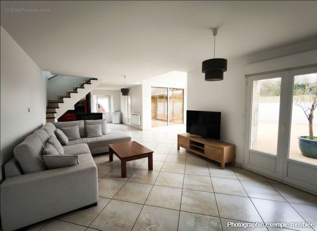 Maison à PLOUZEVEDE