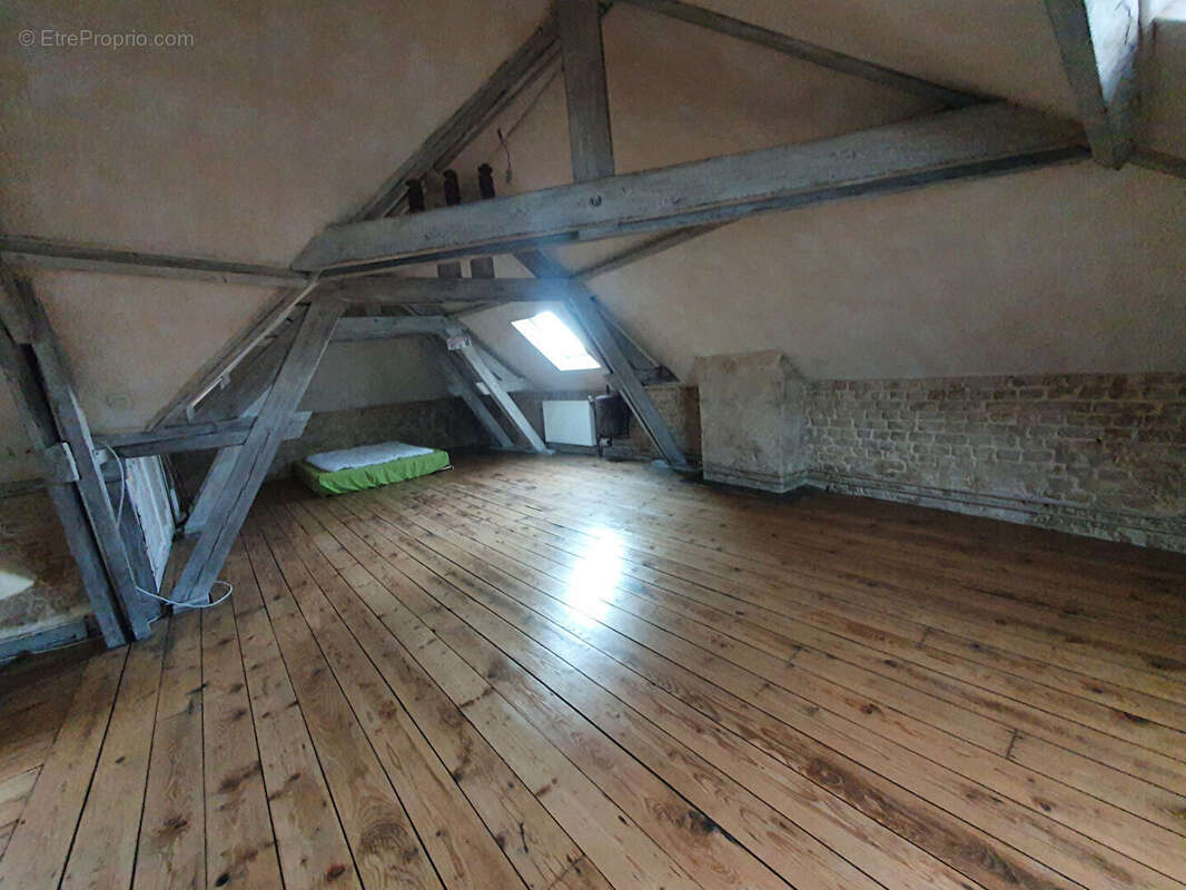 Appartement à SAINT-QUENTIN