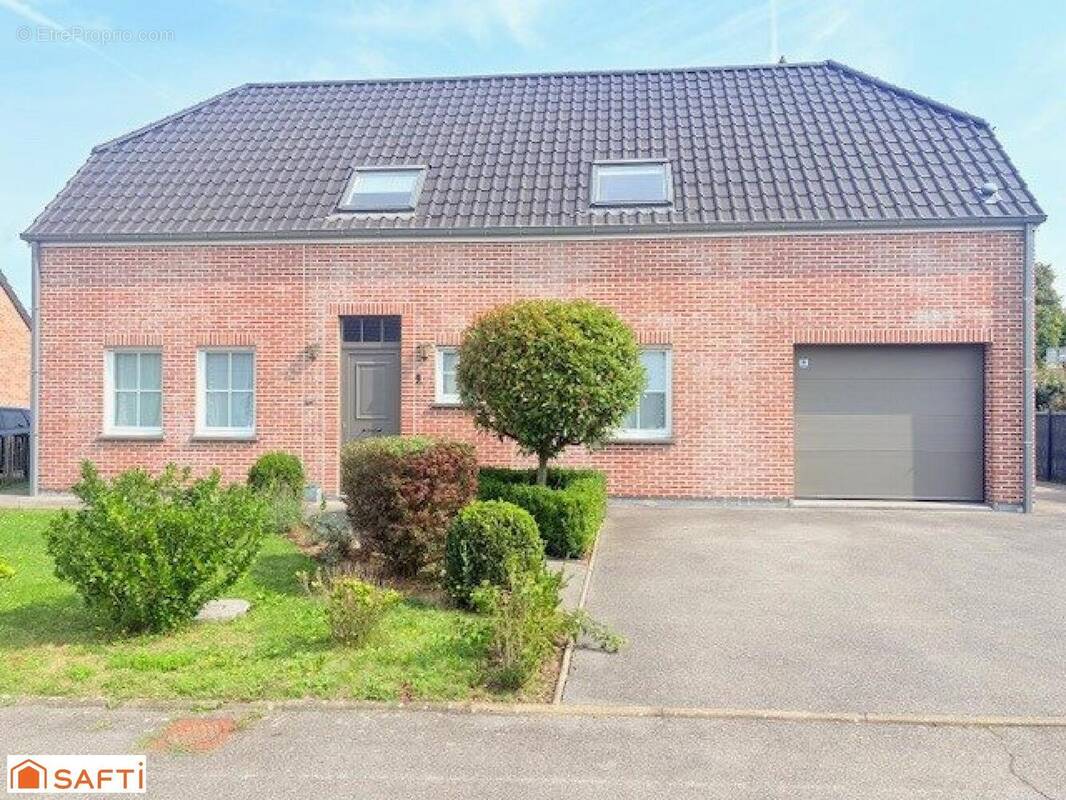 Photo 1 - Maison à ESTREUX