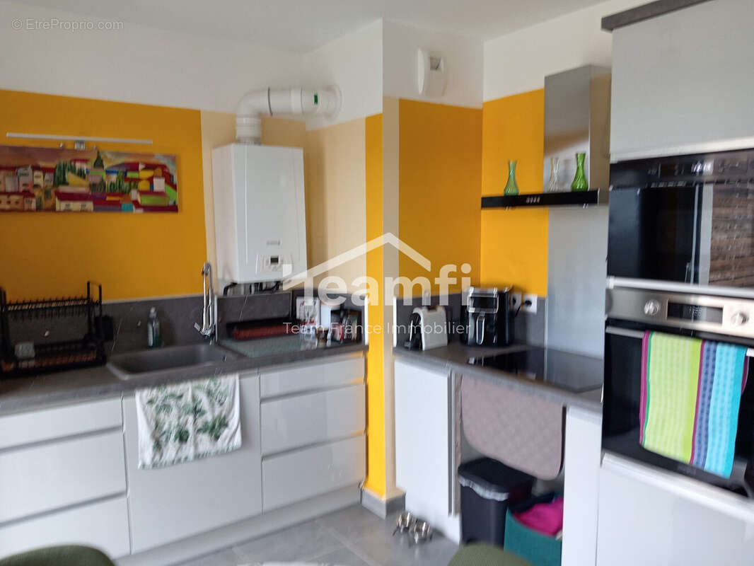 Appartement à VILLENEUVE-DE-BERG