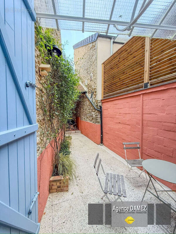 Maison à DOURDAN