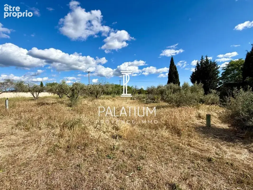 Villa traditionnelle de plain-pied de 155 m² – Au pied des collines de Pélissanne - photo 10
