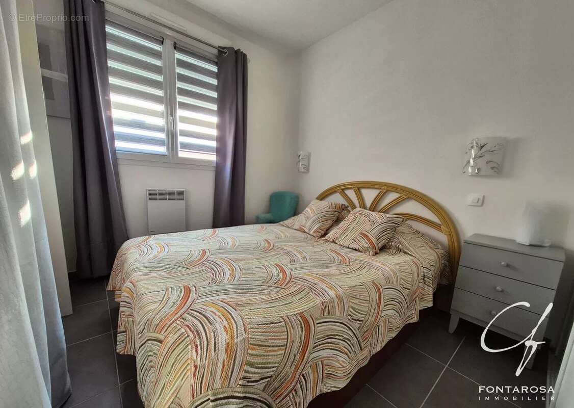 Maison à ROQUEBRUNE-SUR-ARGENS