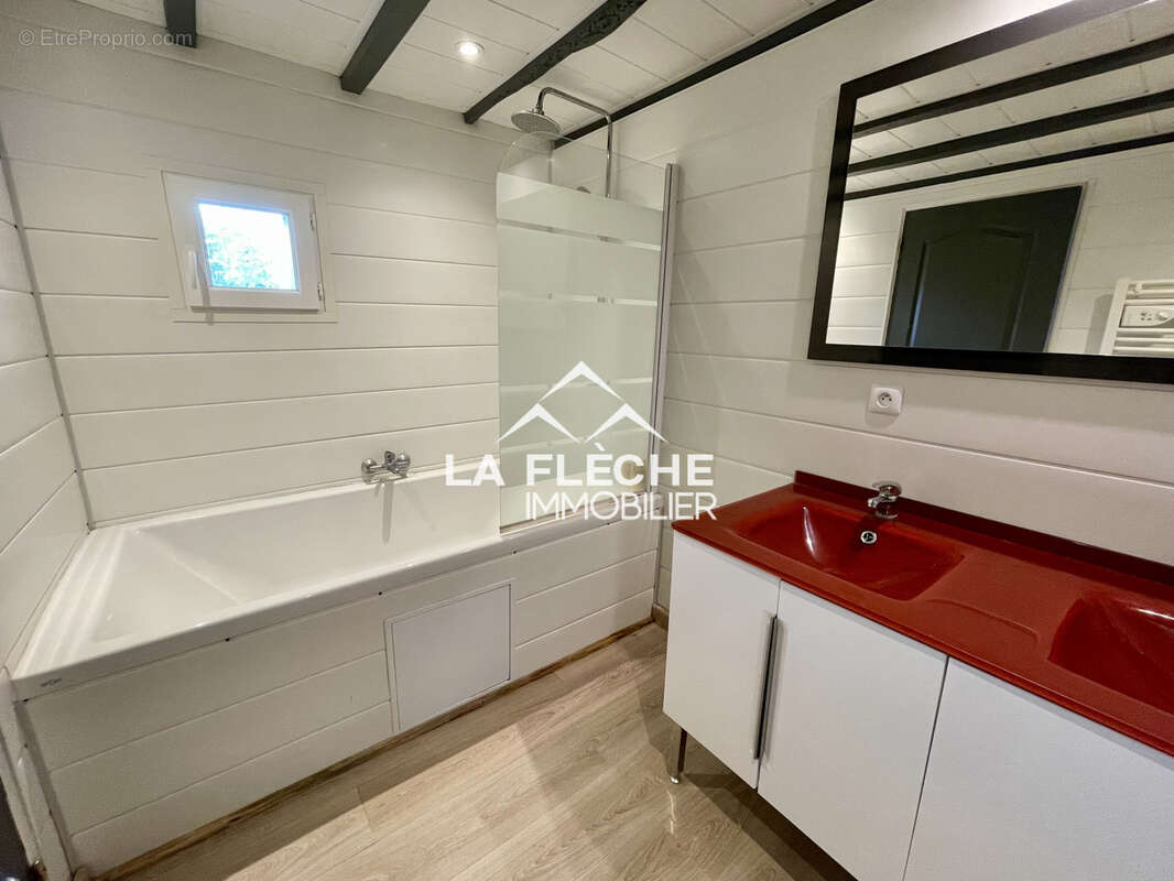 Maison à CLEFS