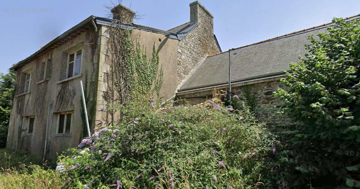 Maison à PLUMELIAU