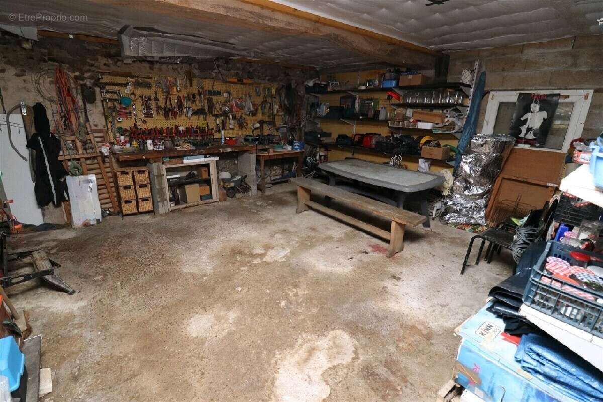 Maison à LONGNY-AU-PERCHE