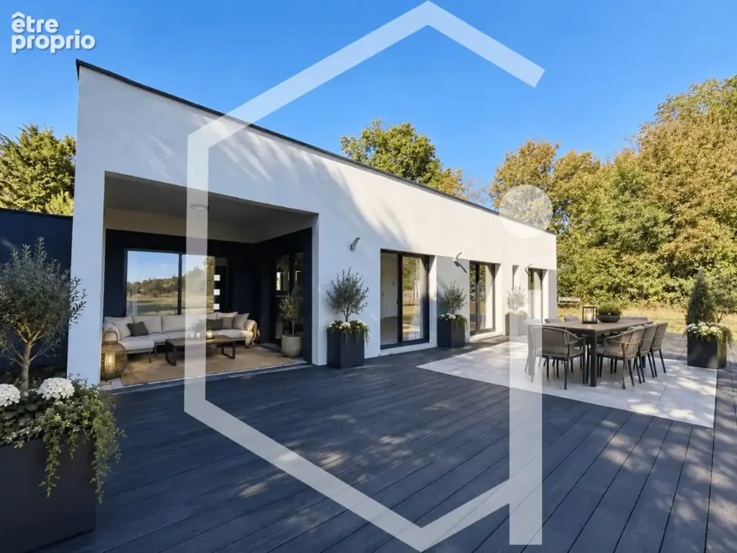 Photo Maison à Cosne-Cours-Sur-Loire au prix de 278 000€
