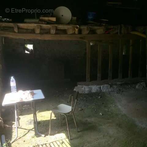 Maison 118 m² à Lussac-Les-Eglises  - photo 3