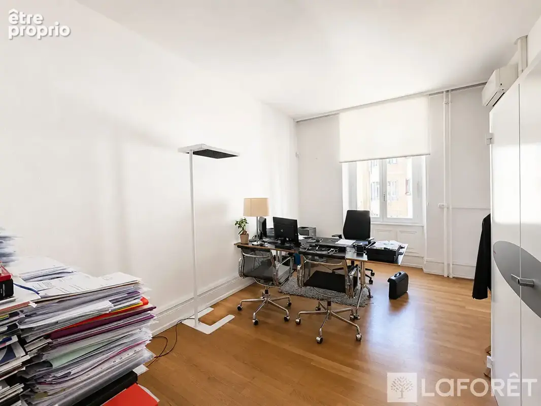 Bureaux Strasbourg - 8 pièce(s) 265 m2 - PLACE SÉBASTIEN BRANT - photo 9
