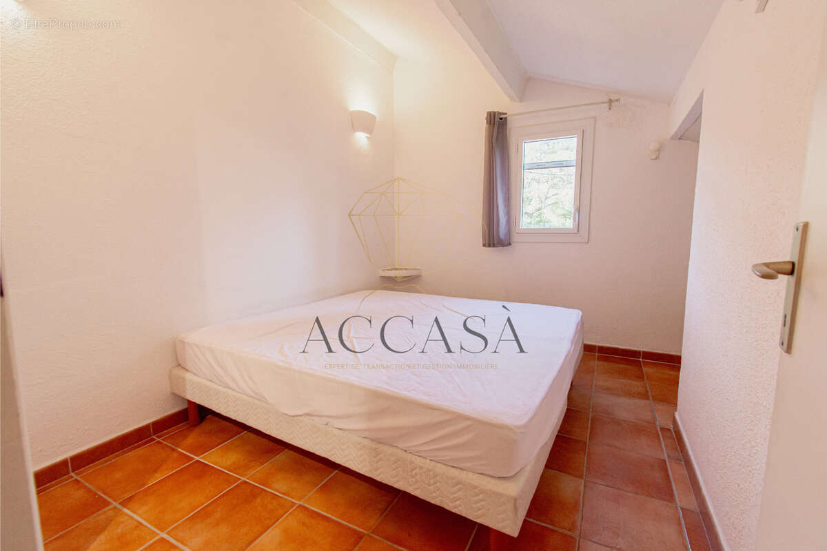 Maison à PORTO-VECCHIO