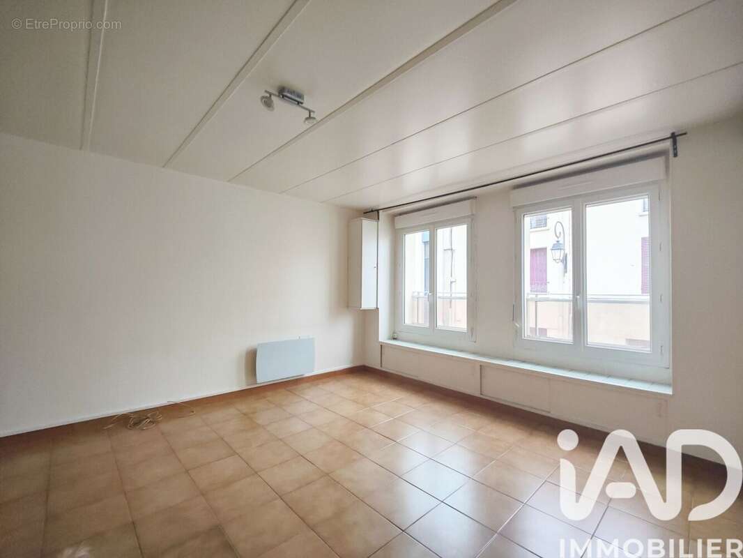 Photo 3 - Appartement à MONTLHERY