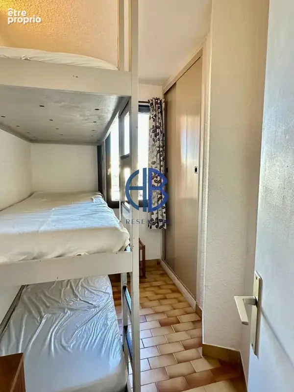 Studio cabine avec parking et piscine - Secteur Falaises - photo 6