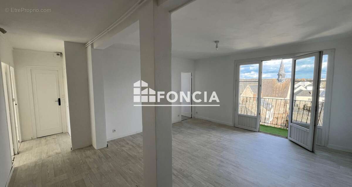 Appartement lumineux avec vue dégagée à proximité immédiate des commodités ! - photo 2
