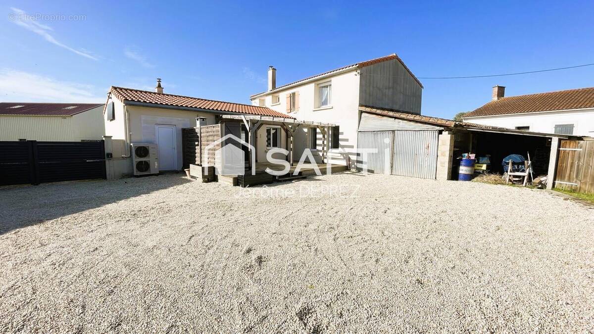 Photo 1 - Maison à SAINT-MICHEL-EN-L&#039;HERM