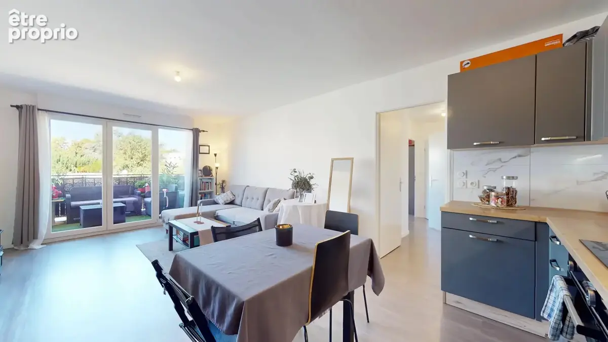 Appartement 3 pièces 60 m² à vendre à Montfermeil (93370) - photo 2