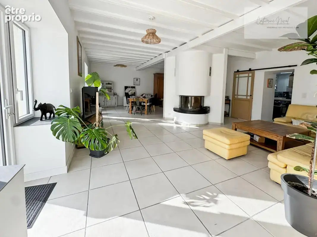 Maison ,   6 chambres , 260 m² .Terrain 2 700 m² .Guérande - photo 3