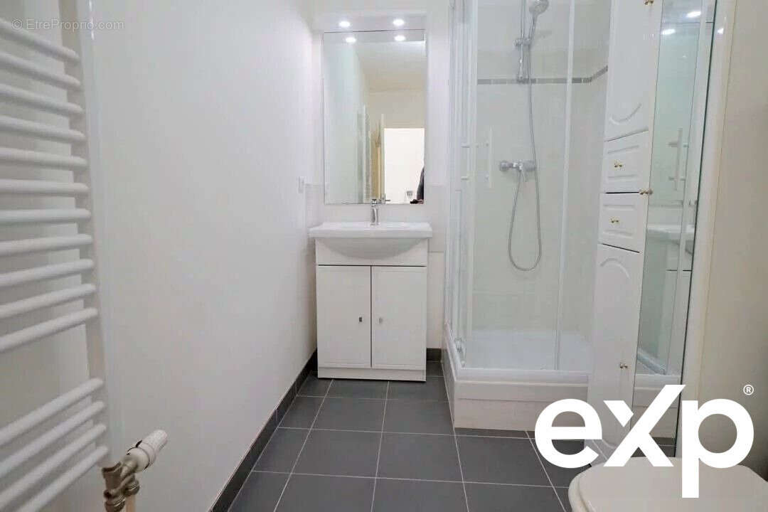 Appartement à ROSNY-SUR-SEINE