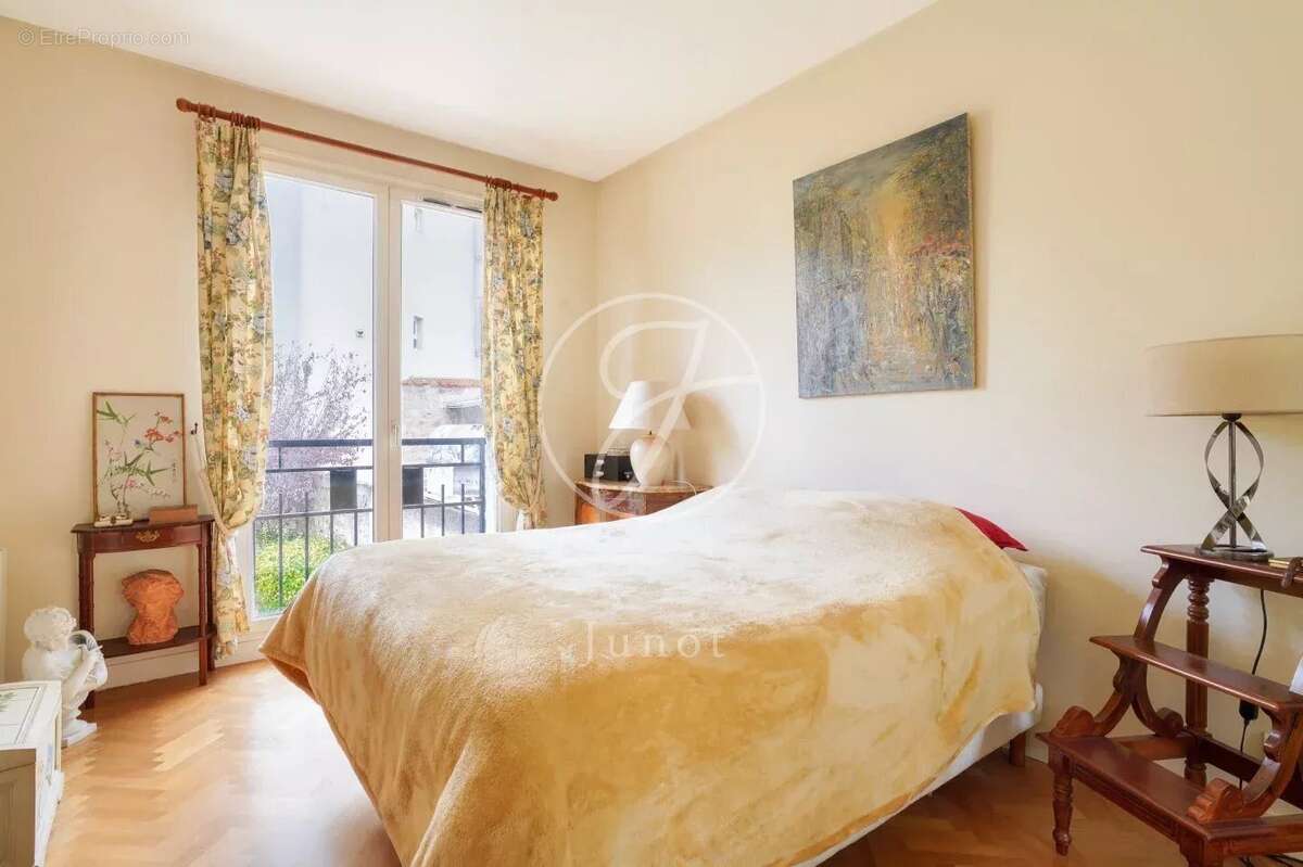 Appartement à LE VESINET