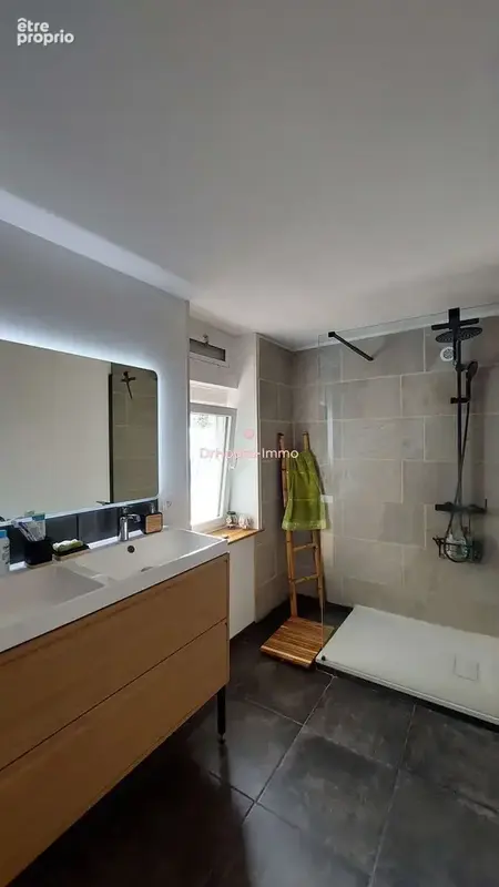 Maison 10 pièces 210 m² à vendre à Saintes (17100) - photo 8