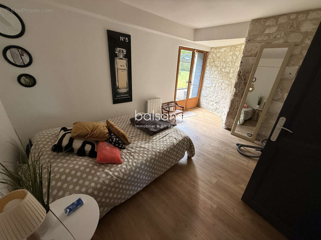 Maison à LA BOUILLE