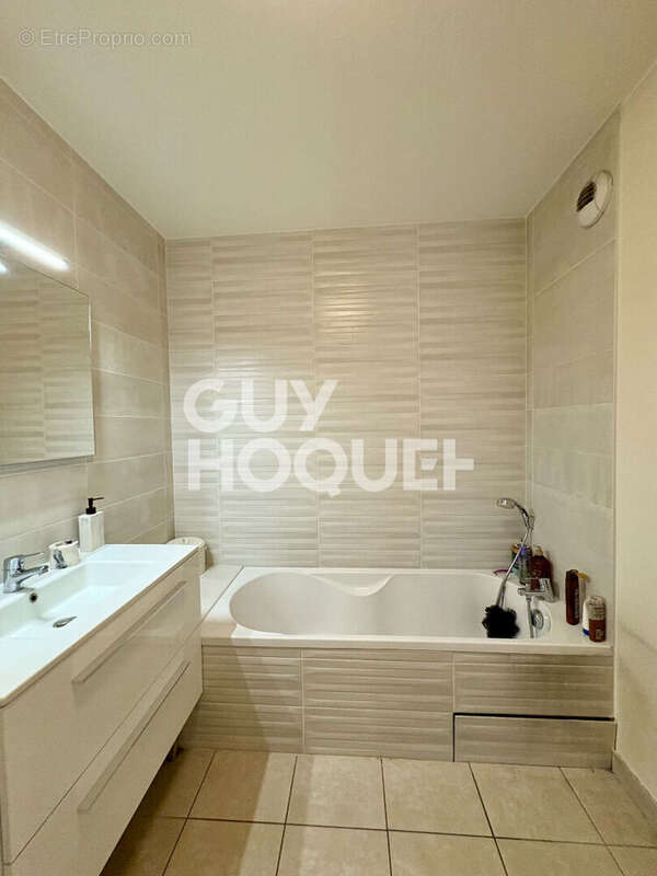 Appartement à GRIGNY