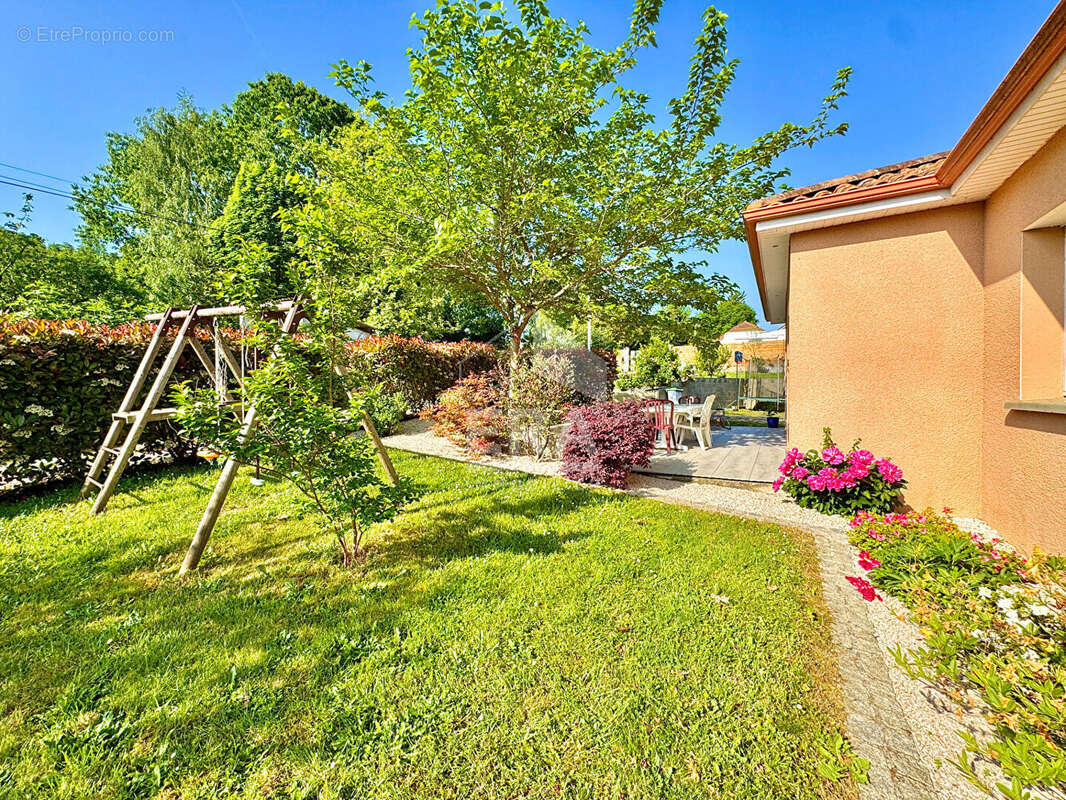 Maison à CASTERA-LOU