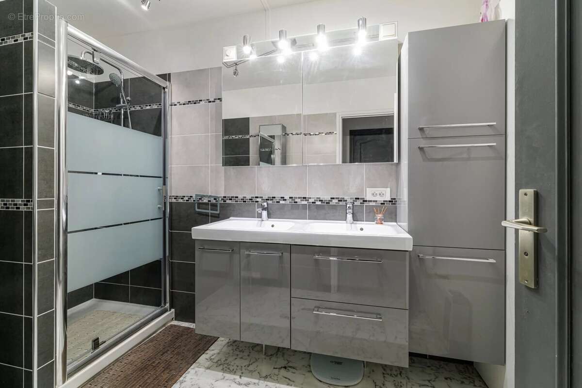 Quartier des Fleurs Appartement 2 pièces de 71m² avec terrasse - photo 13