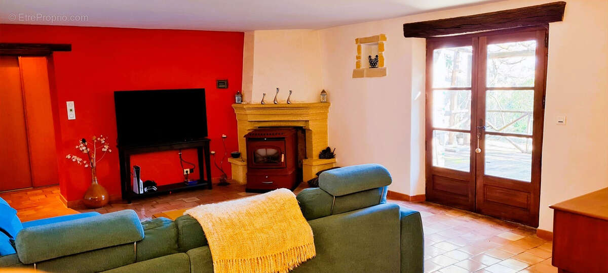 Maison à BOISSET-ET-GAUJAC