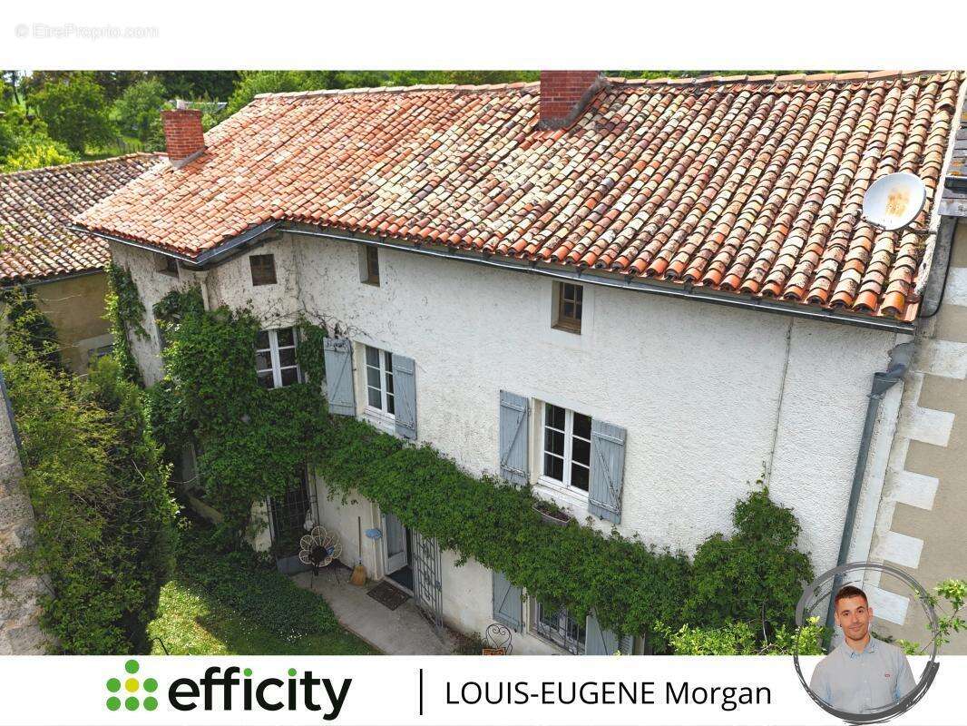 Maison à SAINT-ROMAIN