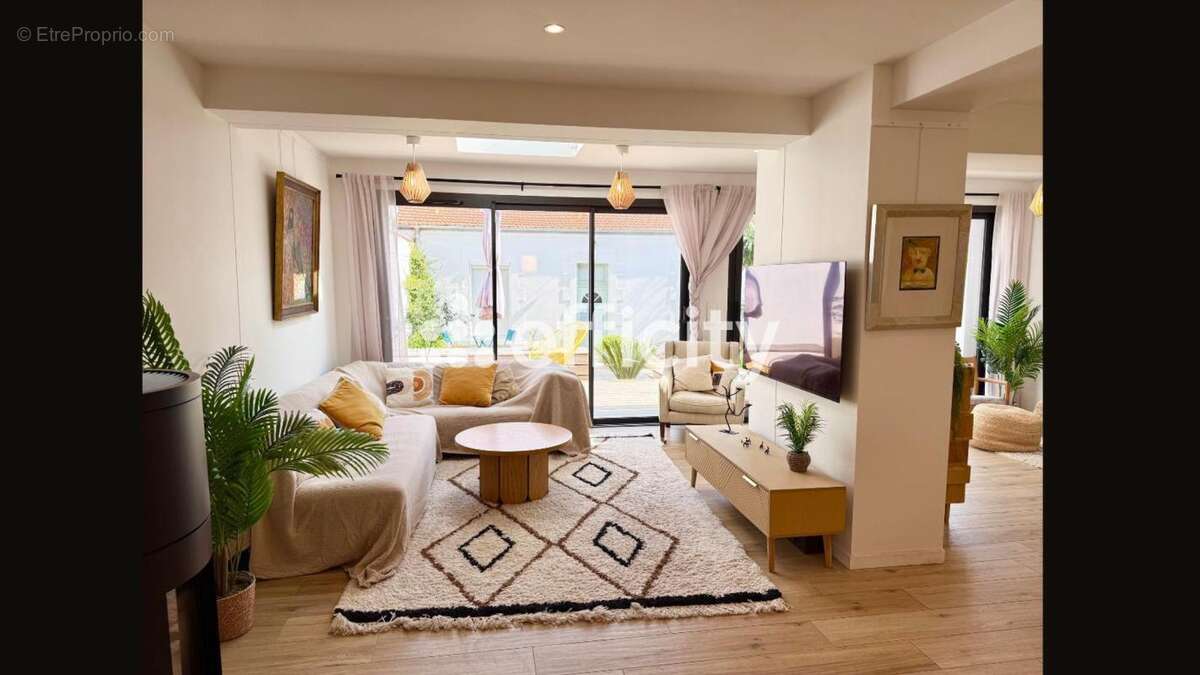 Maison à LA ROCHELLE