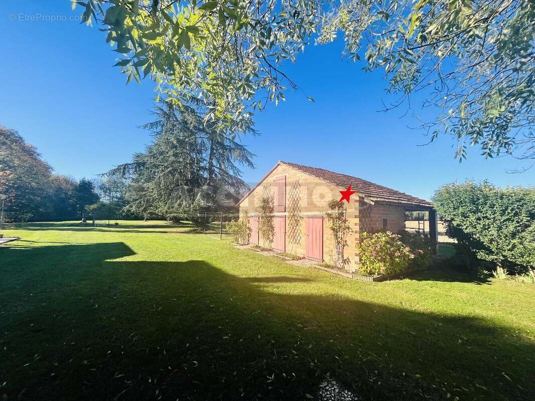 Maison à SAINT-PAUL-CAP-DE-JOUX