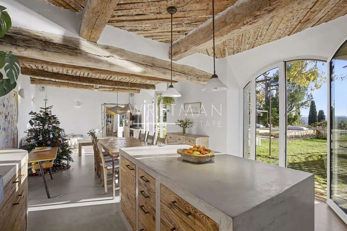 Maison à FAYENCE