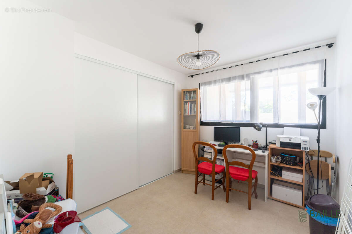 Appartement à MARSEILLE-12E