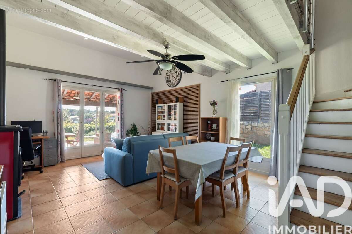 Photo 3 - Maison à MOUANS-SARTOUX